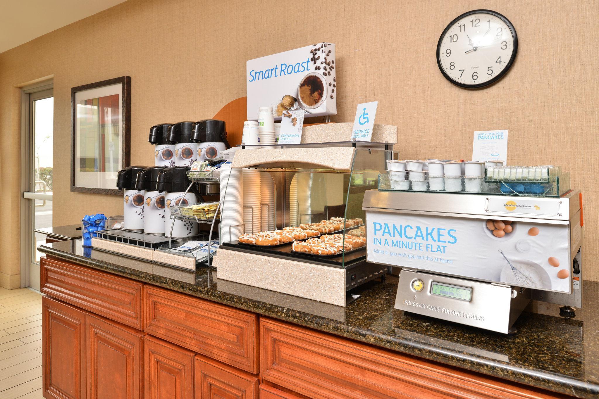 Holiday Inn Express San Diego - Otay Mesa, An Ihg Hotel Dış mekan fotoğraf