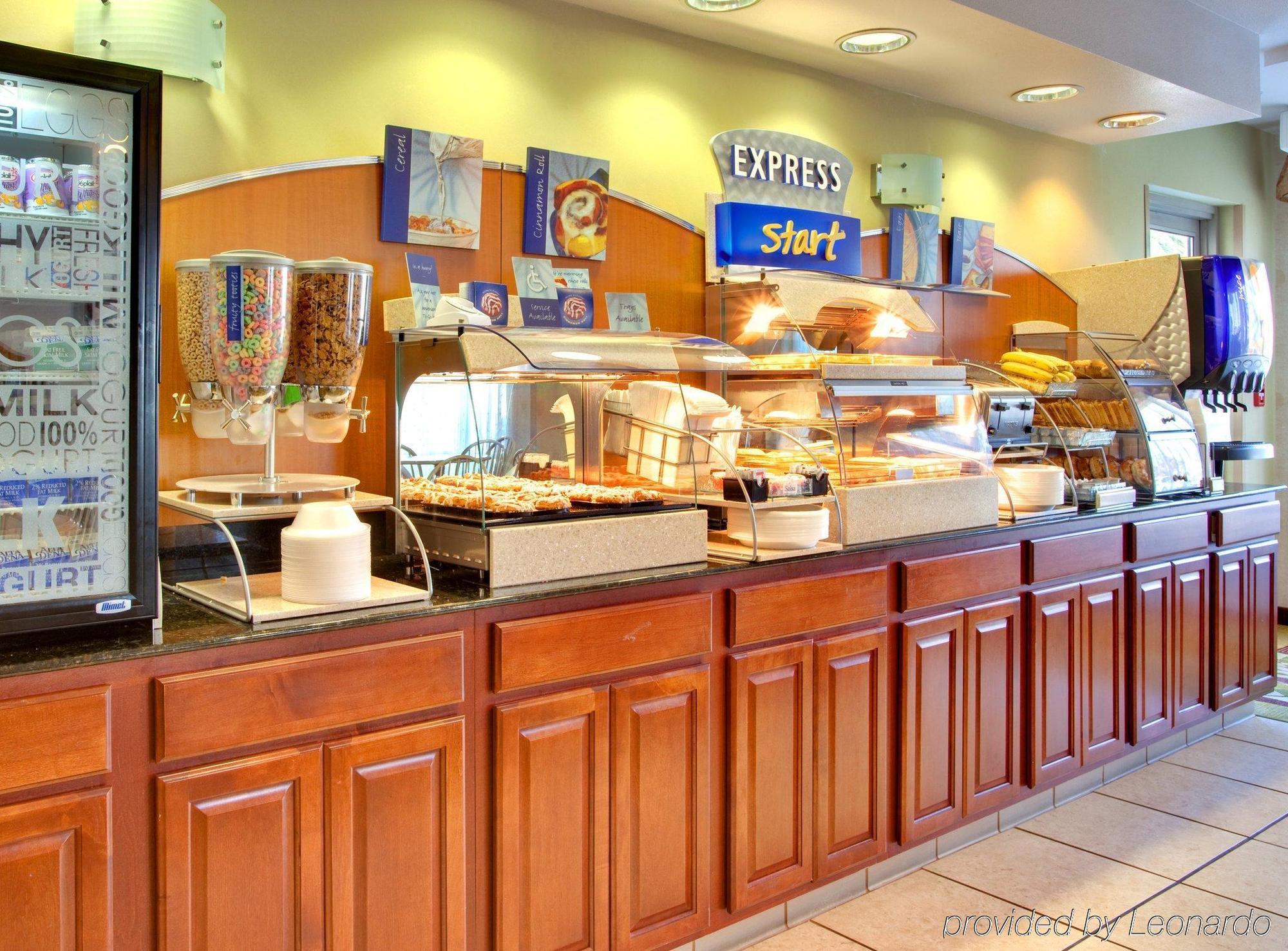 Holiday Inn Express San Diego - Otay Mesa, An Ihg Hotel Restoran fotoğraf